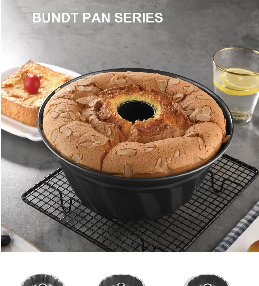 Bundt & Formed Cake Pans